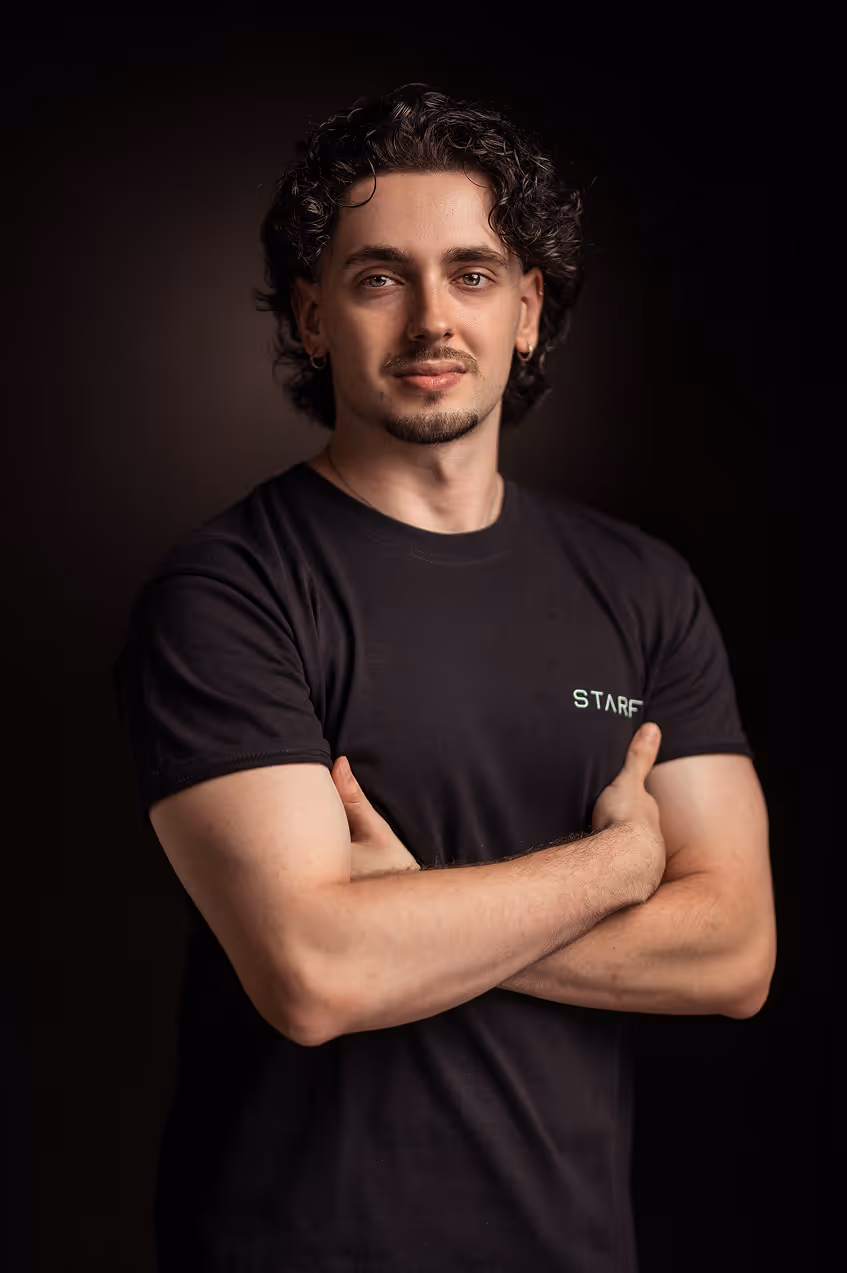 Retrato de Pau, project manager y community de Starford